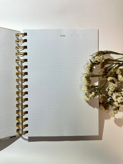 Cuaderno Flores Blancas